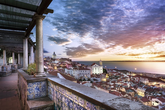 Mirador de santa luzia - Lisbonne - Portugal
